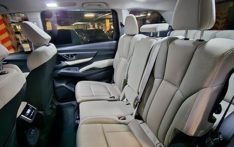 Subaru Ascent, 2018 год, 2 600 000 рублей, 6 фотография