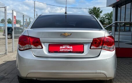 Chevrolet Cruze II, 2010 год, 699 000 рублей, 5 фотография