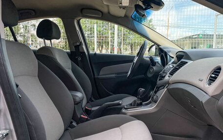 Chevrolet Cruze II, 2010 год, 699 000 рублей, 14 фотография