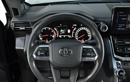 Toyota Land Cruiser, 2025 год, 12 990 000 рублей, 10 фотография