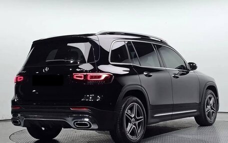Mercedes-Benz GLB, 2023 год, 4 350 000 рублей, 2 фотография