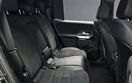 Mercedes-Benz GLB, 2023 год, 4 350 000 рублей, 8 фотография