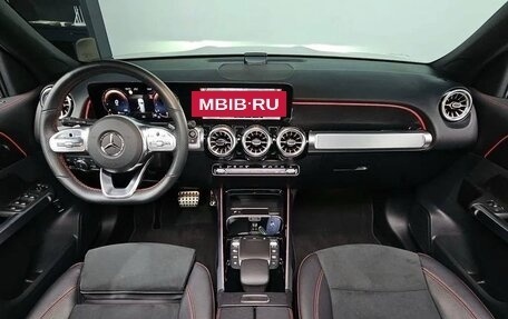 Mercedes-Benz GLB, 2023 год, 4 350 000 рублей, 4 фотография
