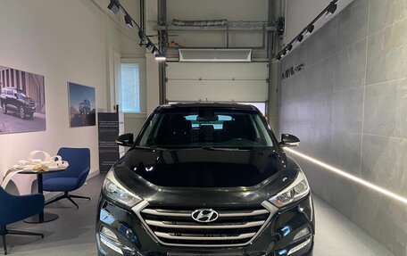 Hyundai Tucson III, 2015 год, 1 900 000 рублей, 3 фотография