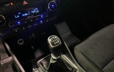 Hyundai Tucson III, 2015 год, 1 900 000 рублей, 24 фотография