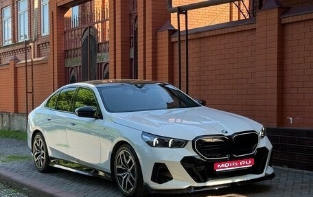 BMW 5 серия, 2024 год, 6 950 000 рублей, 1 фотография
