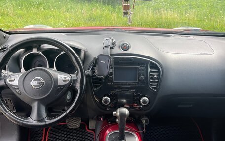 Nissan Juke II, 2011 год, 1 090 000 рублей, 10 фотография