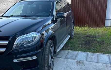 Mercedes-Benz GL-Класс, 2015 год, 2 850 000 рублей, 2 фотография