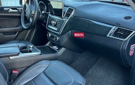 Mercedes-Benz GL-Класс, 2015 год, 2 850 000 рублей, 19 фотография