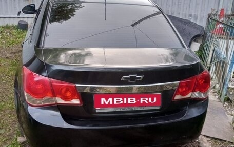 Chevrolet Cruze II, 2010 год, 620 000 рублей, 8 фотография
