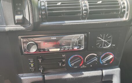 BMW 5 серия, 1993 год, 680 000 рублей, 10 фотография