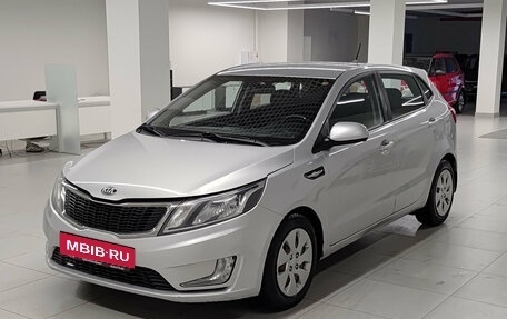 KIA Rio III рестайлинг, 2014 год, 975 000 рублей, 5 фотография
