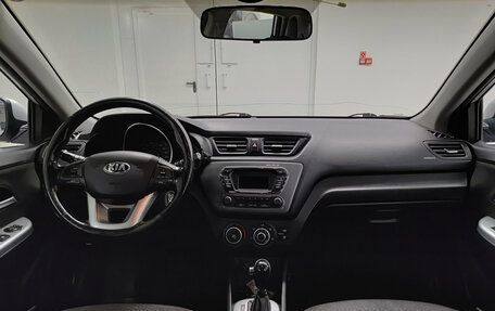 KIA Rio III рестайлинг, 2014 год, 975 000 рублей, 18 фотография