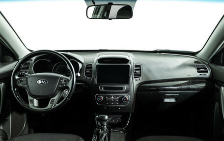KIA Sorento II рестайлинг, 2019 год, 2 399 700 рублей, 14 фотография