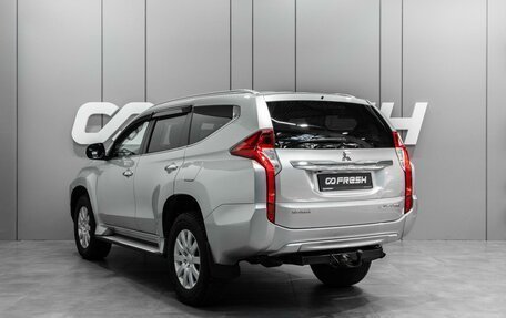 Mitsubishi Pajero Sport III рестайлинг, 2017 год, 2 377 030 рублей, 2 фотография