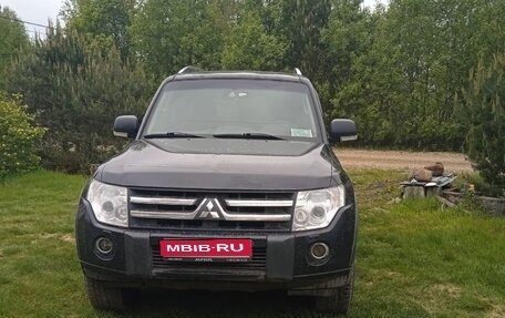 Mitsubishi Pajero IV, 2011 год, 1 700 000 рублей, 1 фотография