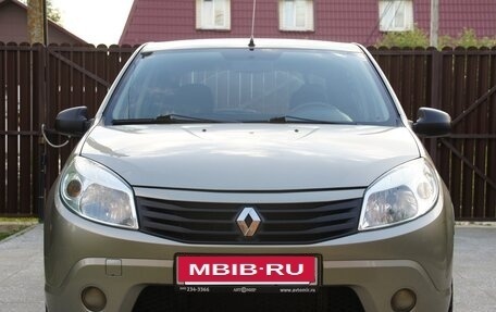 Renault Sandero I, 2010 год, 450 000 рублей, 2 фотография
