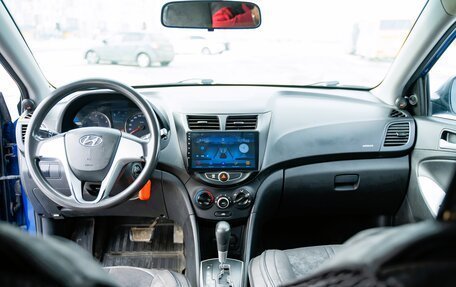 Hyundai Solaris II рестайлинг, 2011 год, 610 000 рублей, 5 фотография