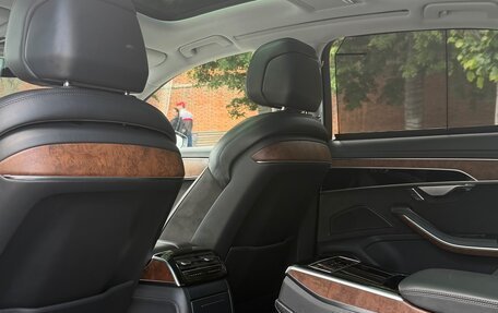 Audi A8, 2019 год, 4 650 000 рублей, 4 фотография