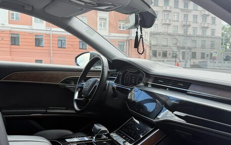 Audi A8, 2019 год, 4 650 000 рублей, 10 фотография