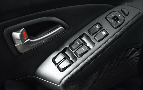 Hyundai ix35 I рестайлинг, 2011 год, 969 000 рублей, 11 фотография