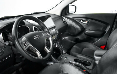 Hyundai ix35 I рестайлинг, 2011 год, 969 000 рублей, 10 фотография