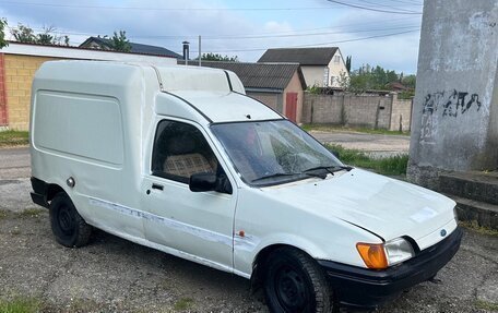 Ford Fiesta, 1992 год, 100 000 рублей, 1 фотография