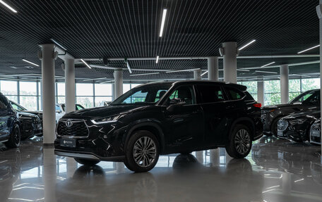 Toyota Highlander, 2026 год, 5 040 000 рублей, 1 фотография