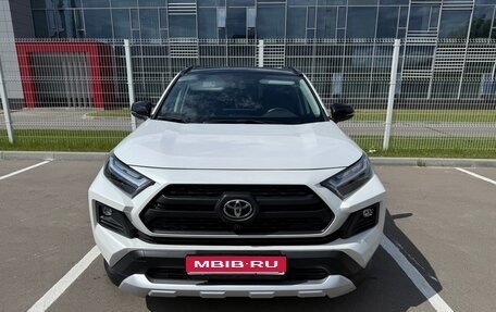 Toyota RAV4, 2024 год, 3 999 999 рублей, 1 фотография