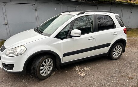 Suzuki SX4 II рестайлинг, 2011 год, 700 000 рублей, 3 фотография