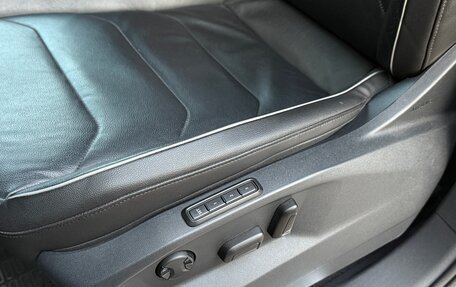 Volkswagen Tiguan II, 2020 год, 2 830 000 рублей, 11 фотография