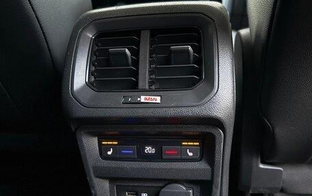 Volkswagen Tiguan II, 2020 год, 2 830 000 рублей, 17 фотография