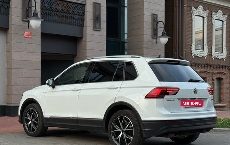 Volkswagen Tiguan II, 2020 год, 2 830 000 рублей, 8 фотография