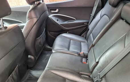 Hyundai Santa Fe III рестайлинг, 2015 год, 2 100 000 рублей, 10 фотография