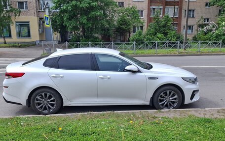 KIA Optima IV, 2019 год, 1 750 000 рублей, 3 фотография