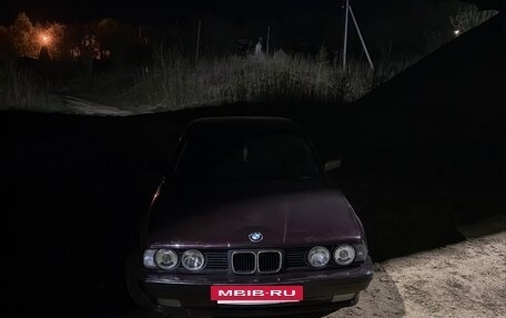 BMW 5 серия, 1992 год, 450 000 рублей, 7 фотография
