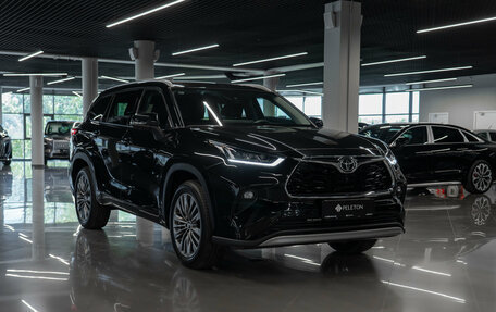 Toyota Highlander, 2026 год, 5 040 000 рублей, 2 фотография