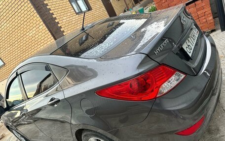 Hyundai Solaris II рестайлинг, 2014 год, 630 000 рублей, 5 фотография