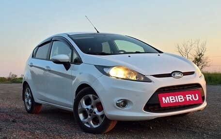 Ford Fiesta, 2012 год, 910 000 рублей, 9 фотография