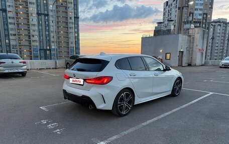BMW 1 серия, 2021 год, 3 299 000 рублей, 5 фотография
