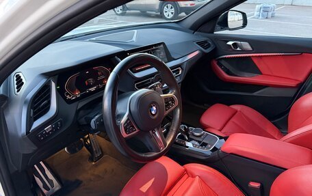 BMW 1 серия, 2021 год, 3 299 000 рублей, 9 фотография