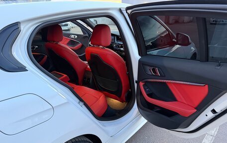BMW 1 серия, 2021 год, 3 299 000 рублей, 12 фотография