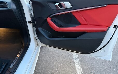 BMW 1 серия, 2021 год, 3 299 000 рублей, 14 фотография