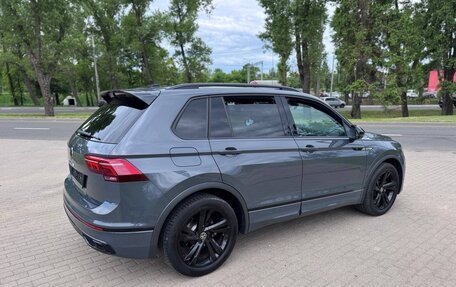 Volkswagen Tiguan II, 2022 год, 2 600 000 рублей, 9 фотография