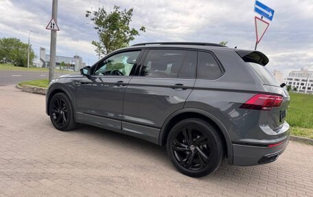 Volkswagen Tiguan II, 2022 год, 2 600 000 рублей, 20 фотография