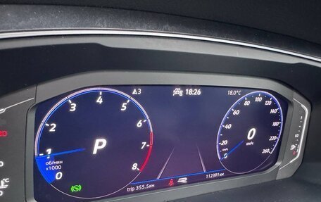 Volkswagen Tiguan II, 2022 год, 2 600 000 рублей, 27 фотография
