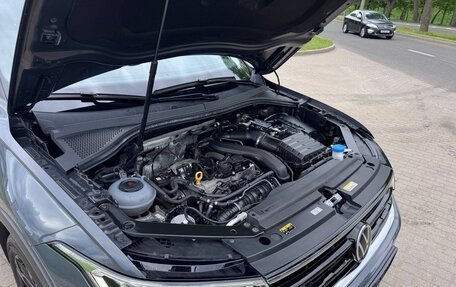Volkswagen Tiguan II, 2022 год, 2 600 000 рублей, 32 фотография