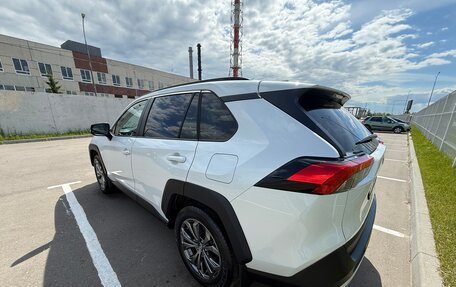 Toyota RAV4, 2024 год, 3 999 999 рублей, 5 фотография