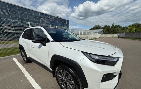 Toyota RAV4, 2024 год, 3 999 999 рублей, 9 фотография