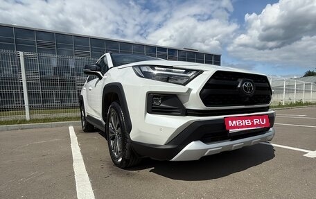 Toyota RAV4, 2024 год, 3 999 999 рублей, 10 фотография